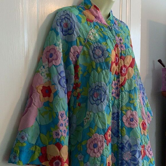 Vtg 60s/70s Stella Fagin flower power thin quilted polyester zip up robe - Picture 6 of 10